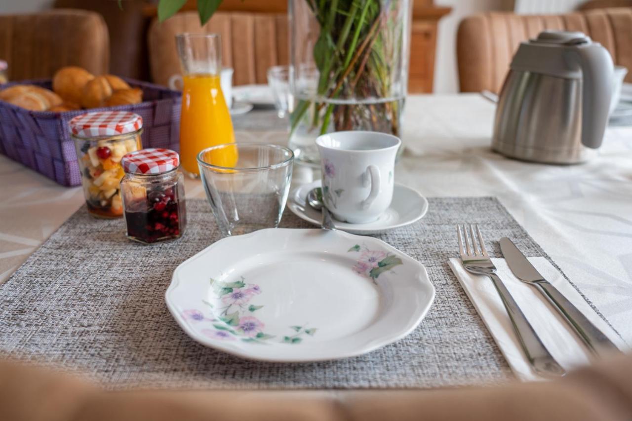 Bed & Breakfast 'T Veerke Дилзен-Стоккем Экстерьер фото